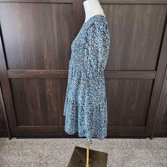 Wild Fable Blue Floral Smocked Tiered Mini Dress Size M Ditsy Boho Cottagecore - Picture 4 of 8